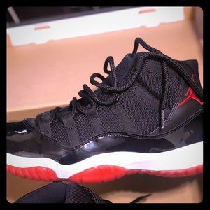 Jordan 11 Bred 2012